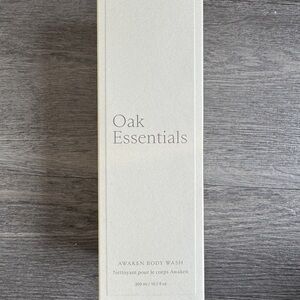Oak Essentials Awaken Body Wash - NEW IN BOX